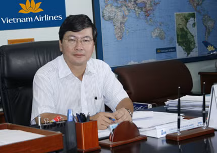 Ông Phạm Ngọc Minh trở thành 'hiệp sỹ' Pháp