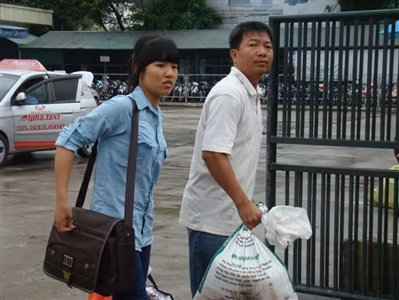 Sĩ tử mang theo tải gạo 'lai kinh ứng thí'