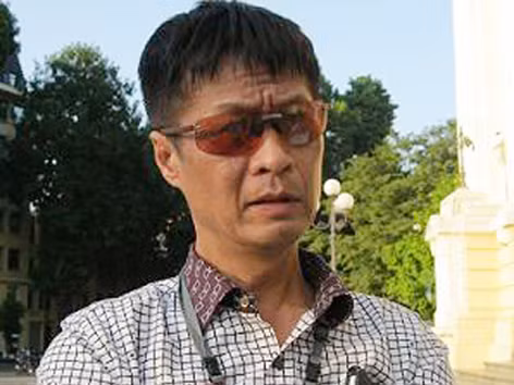 Lê Hoàng 'chọc' Khánh Thy