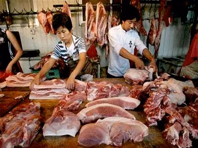Ồ ạt nhập khẩu thịt