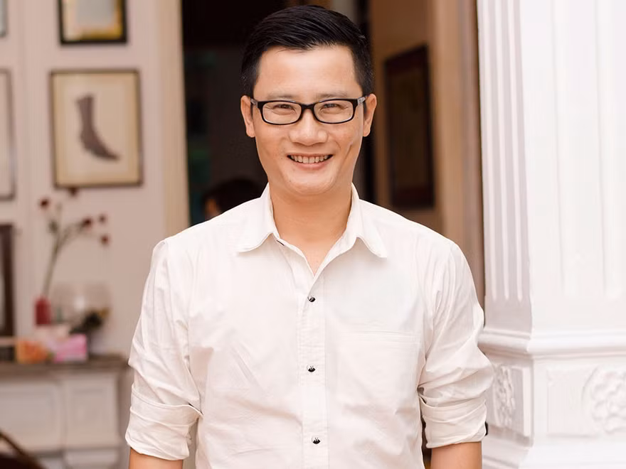 Hoàng Bách: 'Hát như người đàn ông đã trưởng thành'