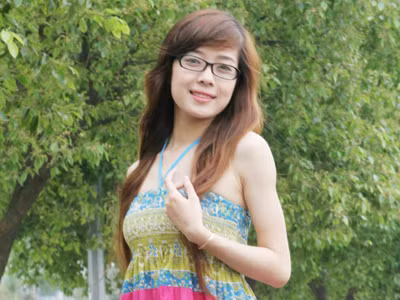 Gặp búp bê Trà My ngoài tủ kính
