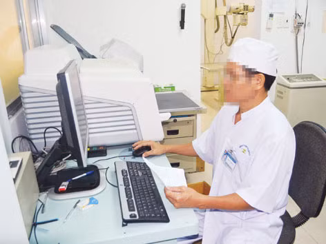 Khi kỹ thuật viên chẩn bệnh thay bác sĩ