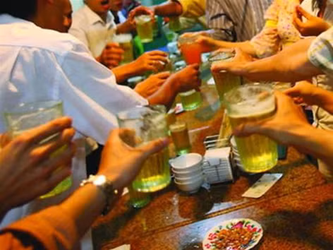 Uống nhiều rượu, chết từ từ