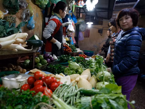 Lạm phát thấp nhất 10 năm qua