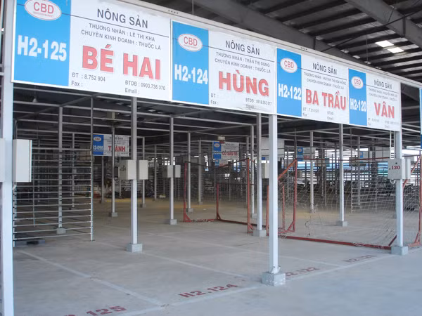 Do sức mua giảm, nhiều tiểu thương bỏ chợ (Ảnh chụp tại Chợ đầu mối Bình Điền, TPHCM) Ảnh: Đại Dương