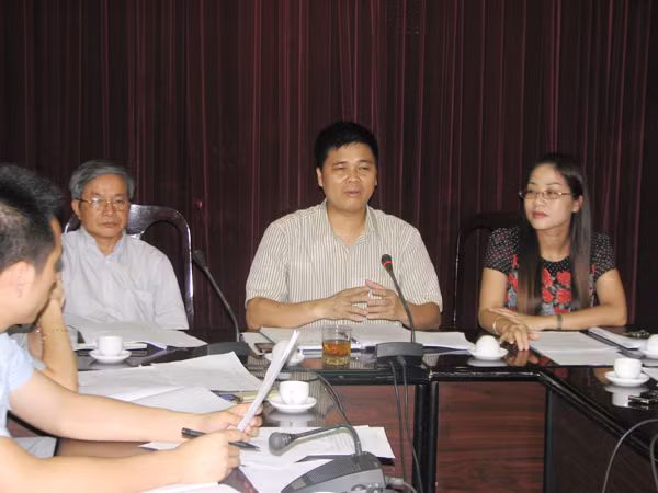 Hội đồng chấm thi đưa ra nhiều câu hỏi khá “hóc”