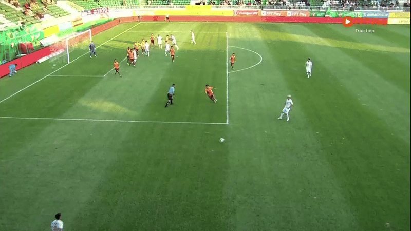 HAGL chia điểm với Bình Định trên sân Pleiku ảnh 4