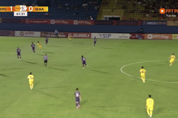 SLNA trắng tay trên sân Bình Dương, nguy cơ để SHB Đà Nẵng bám đuổi ảnh 15