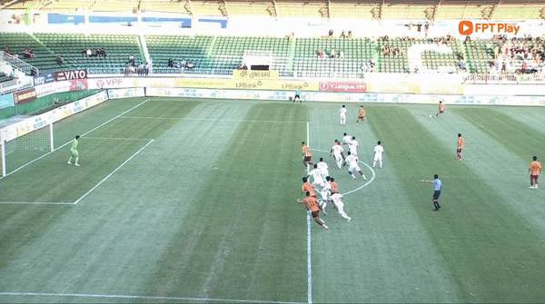 Hà Tĩnh đánh bại HAGL ngay tại Pleiku ảnh 7