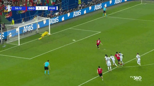 Đánh bại Bồ Đào Nha 2-0, Georgia làm nên lịch sử ảnh 16