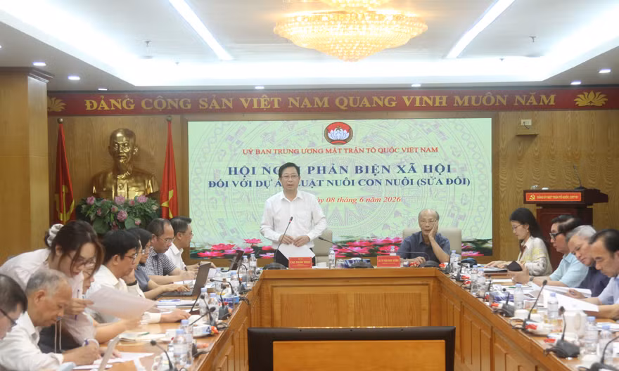 Nghiên cứu luân chuyển cán bộ mặt trận sang làm tại các cơ quan Nhà nước
