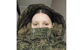 “Thiên thần trong quân phục ngụy trang” Elena Mileva. Ảnh: NVCC.