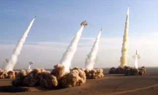 Iran và Israel liên tục không kích lẫn nhau những ngày qua. Ảnh: Getty.
