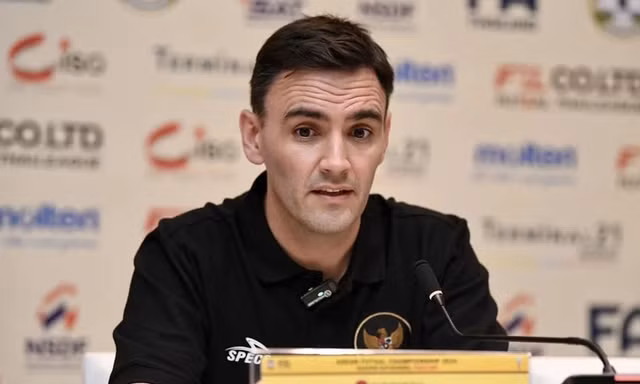HLV đội tuyển futsal Indonesia, ông Hector Souto.