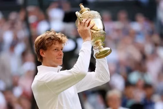 Sinner lần đầu tiên vô địch Wimbledon 2025.
