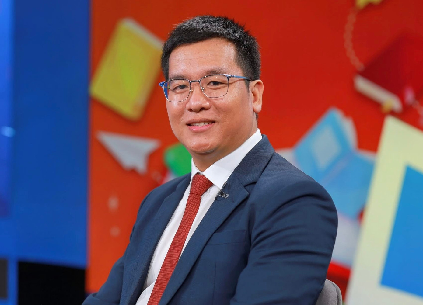 Thạc sĩ Huỳnh Vũ Chi, Phó Giám đốc Trung tâm Tư vấn Tuyển sinh – Trường Đại học Kinh tế - Tài chính TP.HCM. ths-huynh-vu-chi-pho-giam-doc-trung-tam-tu-van-tuyen-sinh-truong-dai-hoc-kinh-te-tai-chinh-tphcm.jpg
