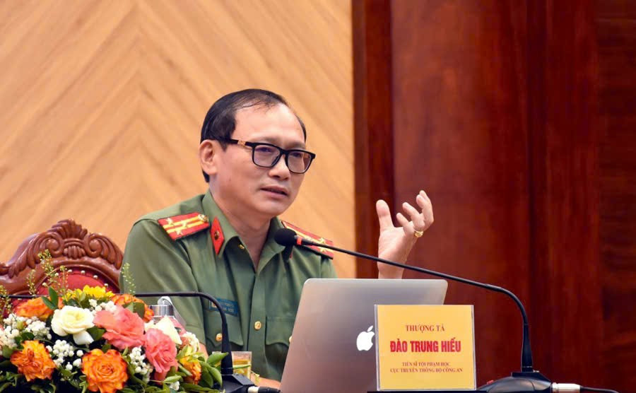 Thượng tá, Tiến sĩ Đào Trung Hiếu – chuyên gia tội phạm học. z6850235725115-4e86c705b22bbd31cdb1ba2a45041c67.jpg