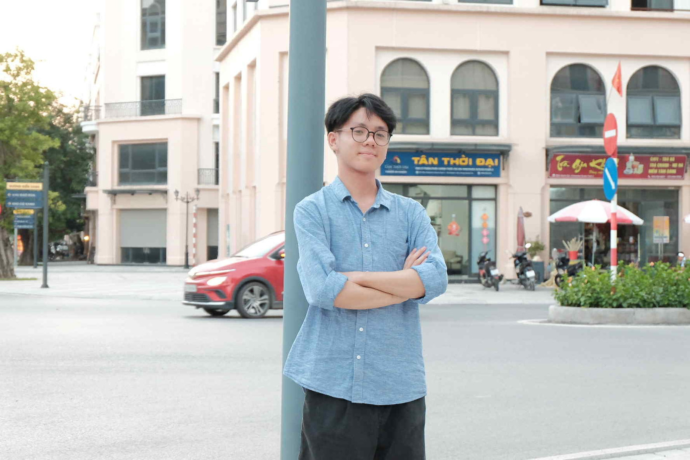 Chí Anh - Trợ lý dự án đang làm việc tại Viện IID 4.jpg