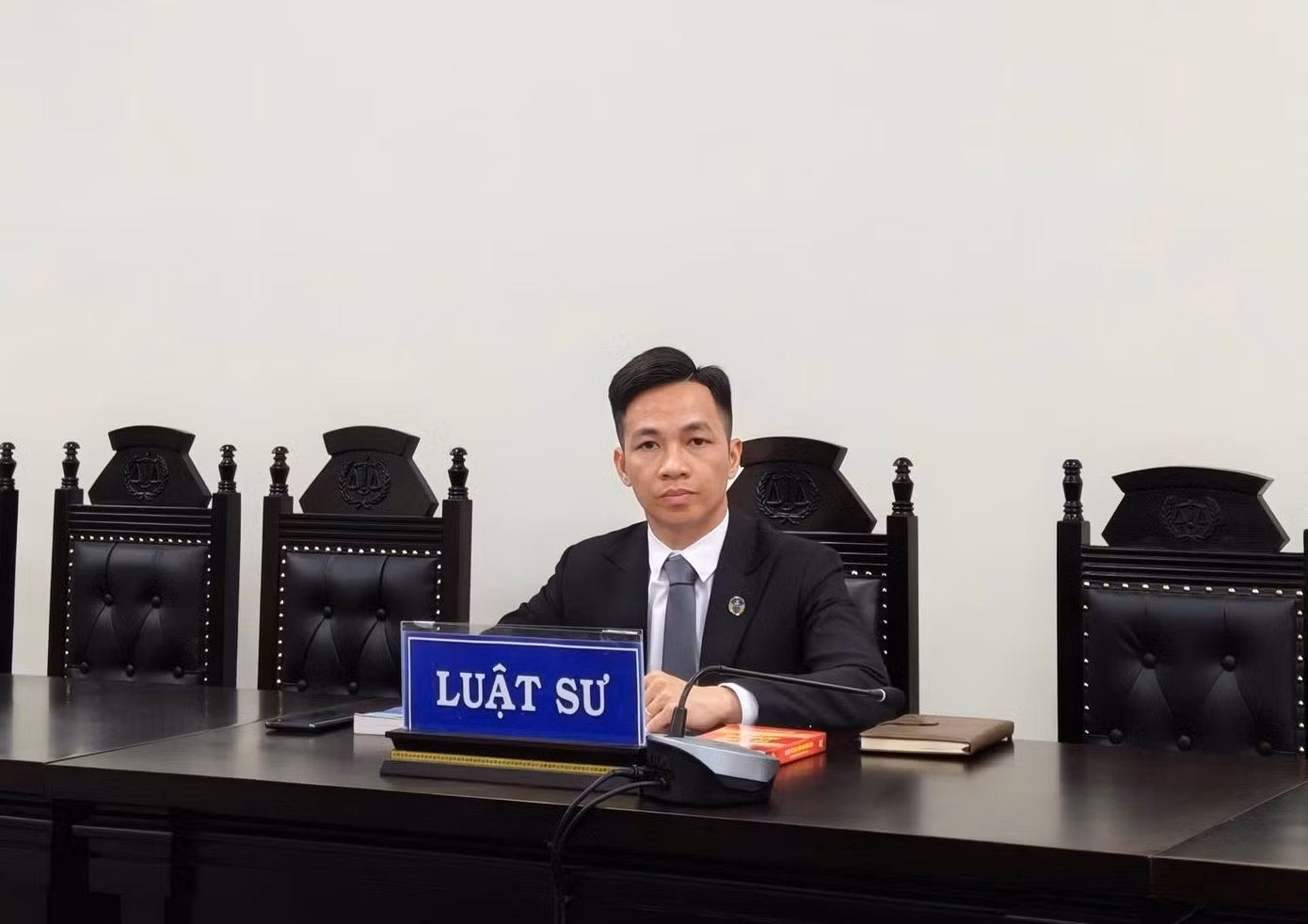 luat-su-hoang-tuan-vu.jpg