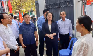 Phó Chủ tịch nước Võ Thị Ánh Xuân kiểm tra công tác chuẩn bị bầu cử tại Lâm Đồng
