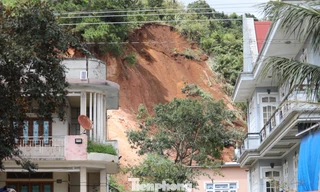 Cận cảnh quả đồi xuất hiện vết nứt dài 700m ở Lâm Đồng