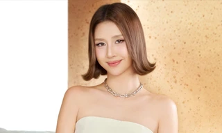 Em xinh màu mè nhất