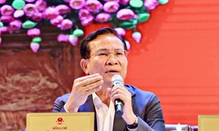 Ông Hồ Văn Mười - Chủ tịch UBND tỉnh Lâm Đồng, phát biểu.