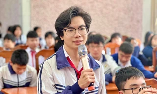 Học sinh Lâm Đồng dự phiên tòa giả định xử tội phạm ma túy