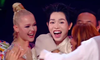 Báo Nga khen Đức Phúc 