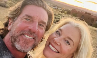 Chân dung nhạc sĩ và vợ con tử vong trong vụ rơi máy bay