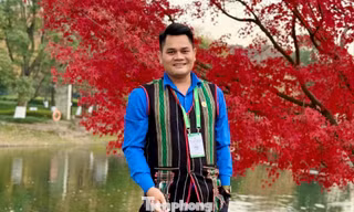 Cử tri trẻ Lâm Đồng kỳ vọng đại biểu gần dân, lắng nghe thanh niên