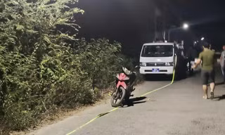 Phát hiện người đàn ông tử vong trong bụi cây ven đường 