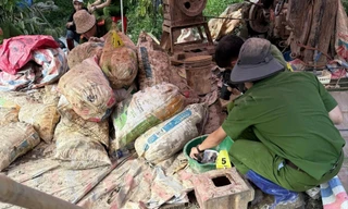 Công an Lâm Đồng tập kích ‘vàng tặc’, thu giữ 18 cây vàng