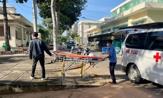 Người đàn ông tử vong nghi rơi từ tầng cao khách sạn ở Lâm Đồng