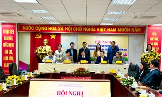Các cơ quan báo chí ký hợp tác truyền thông năm 2026.