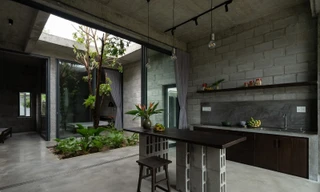 Không gian sống bình yên trong khối gạch mộc mạc