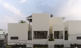 Cách đặt các khoảng rỗng có chủ ý trong ngôi nhà ống