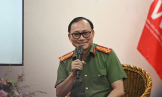 Từ cú sốc Shark Bình: Giới trẻ ngày nay đang thần tượng hóa hình ảnh hơn là giá trị? 