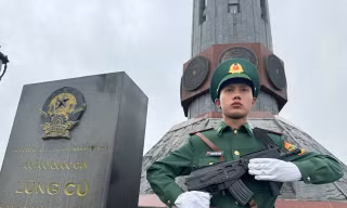 Lễ thượng cờ tại địa đầu cực Bắc của Tổ quốc sáng 2/9