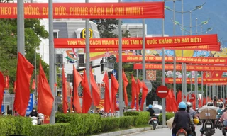 Điện Biên cắt giảm hoa, văn nghệ chào mừng Đại hội Đảng