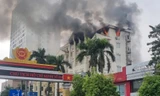 Cháy lớn tại trụ sở bưu điện ở Ninh Bình