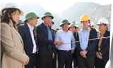 Bí thư Tỉnh uỷ Ninh Bình thị sát 71 mỏ đá và quy hoạch khoáng sản