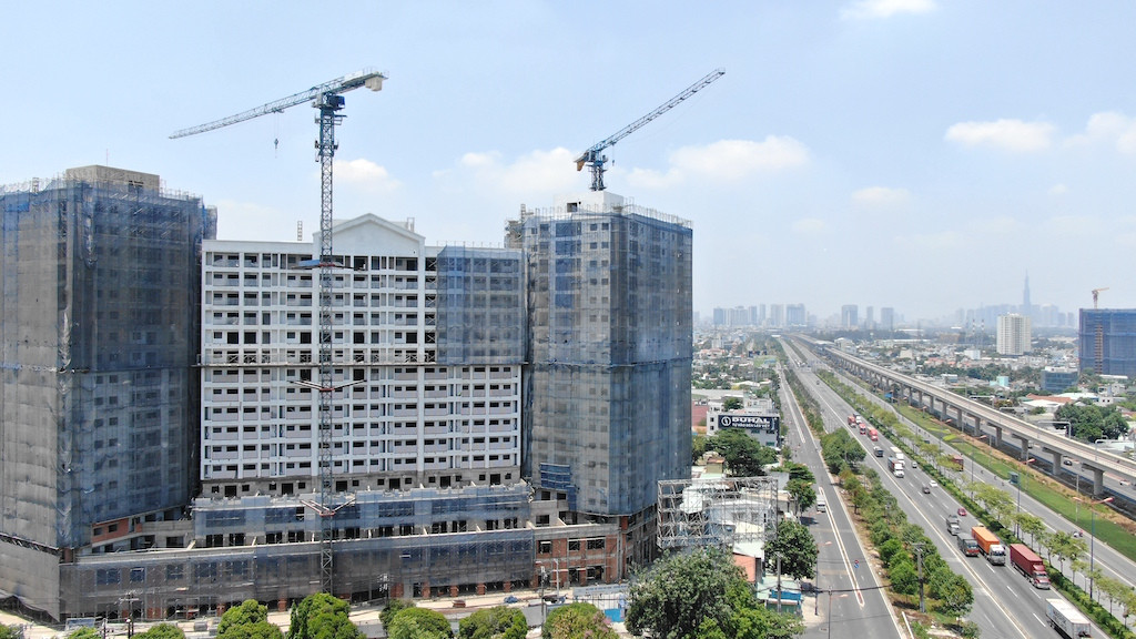 Nhà đầu tư phía Bắc 'đổ xô' vào Nam mua bất động sản