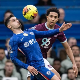 HIGHLIGHTS: Chelsea rơi điểm phút 90+3, nguy cơ bị MU vượt 