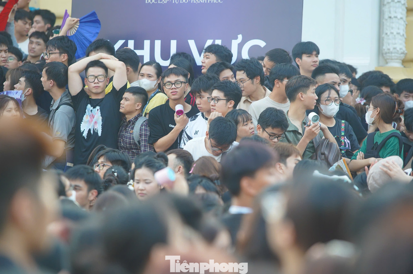 tp-nhahatlon19.jpg
