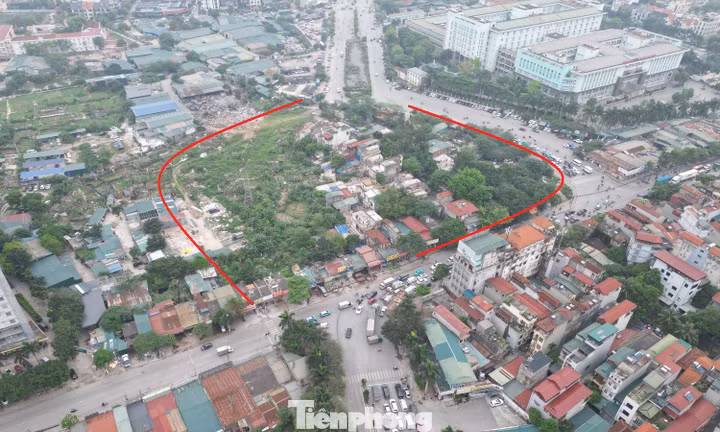 Cận 30/4 vẫn ‘kẹt’ mặt bằng, nút giao Phạm Tu – đường 70 nguy cơ trễ tiến độ