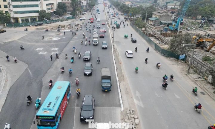 Nút giao Giải Phóng - Kim Đồng thu rào, tổ chức lại giao thông