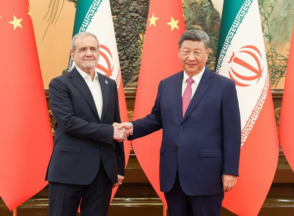Vì sao Nga - Trung Quốc sẽ không can thiệp quân sự vào cuộc chiến Iran?