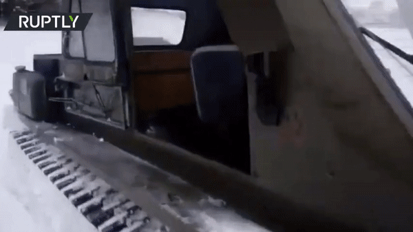 Độc đáo chiếc xe địa hình tự chế của cựu binh Nga